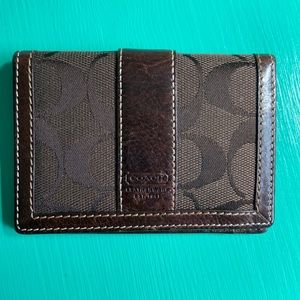 Coach ID & Credit Card holder.
